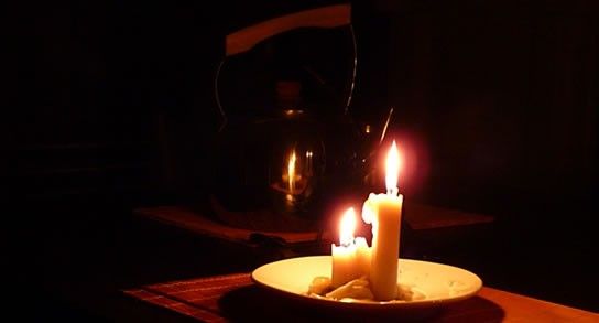 Provincia de Arauco: La problemática de vivir con constantes cortes de luz y el desinteresado actuar empresarial