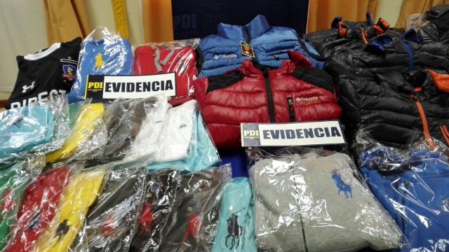 Pareja detenida en Lebu por tener en su poder prendas falsificadas avaluadas en 4 millones de pesos