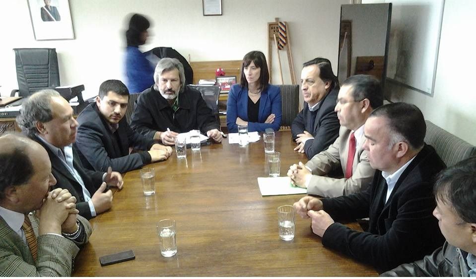 Alcalde de Los Álamos y dirigentes del fútbol logran financiamiento para Campeonato Nacional de Fútbol Sub14
