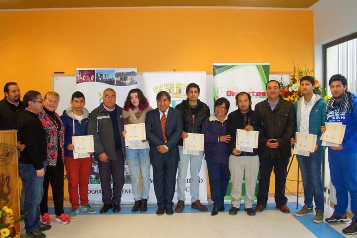 Arauco: Becas para deportistas destacados e iniciativas juveniles superó los $5 millones