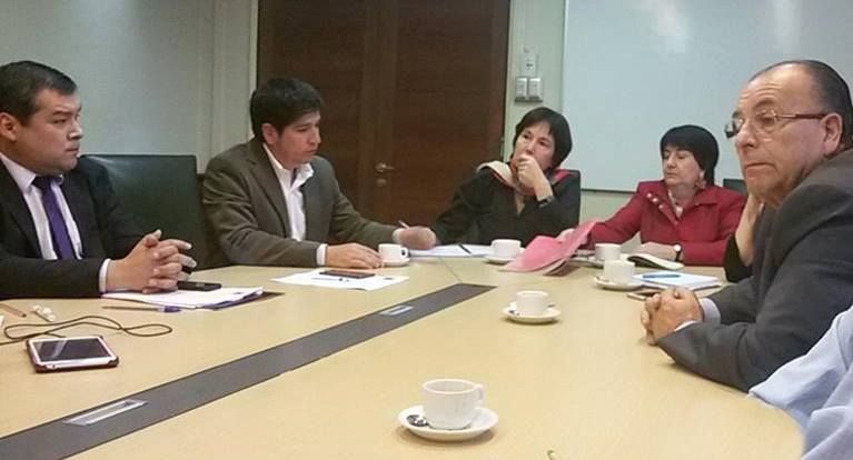 Ministra de Salud confirma el financiamiento de un SAR para la comuna de Los Álamos