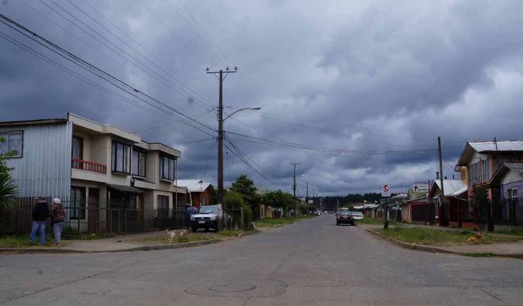 Con mayor iluminación Los Álamos busca dar seguridad a los peatones