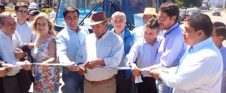 Localidades rurales de Curanilahue celebran la llegada del transporte público a la zona