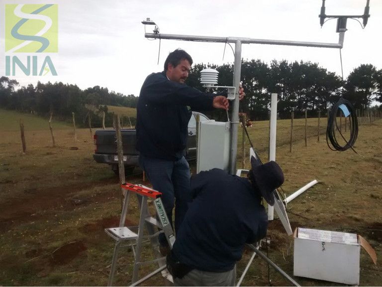 Agricultores de Tirúa cuentan con nueva estación agrometeorológica desarrollada por INIA