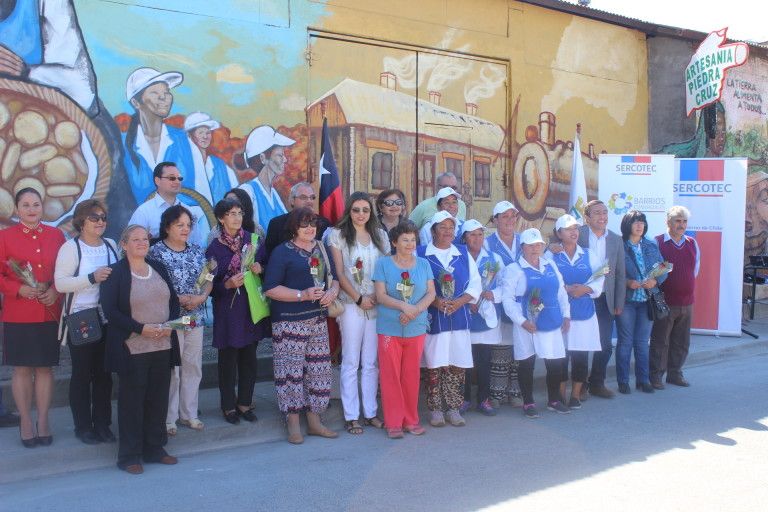 “Palomitas” de Laraquete fueron reconocidas a través de mural durante el Día Internacional de la Mujer