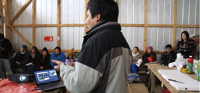 PROYECTO INIA-CONADI : Sobre el control biológico de plagas aprendieron miembros de comunidades mapuches de Tirúa