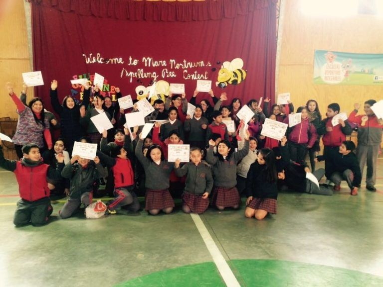 Escuela Mare Nostrum de Arauco realiza concurso de deletreo en inglés