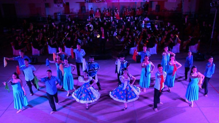 Fusión Folclórica: Ballet Jacha Huara y Orquesta Juvenil de Curanilahue