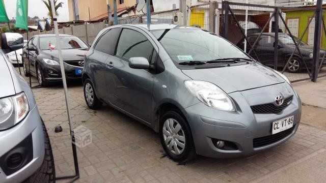 Estudio de Yapo.cl: Yaris fue el auto usado más vendido en la región los primeros siete meses del año