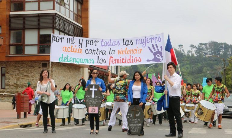 Gran marcha por la “Eliminación de la Violencia Contra las Mujeres” se vivió en Arauco