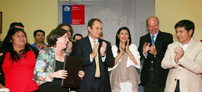 ARAUCO, Minvu y Gore firman convenio público – privado para proyectos de viviendas en Curanilahue y Lebu