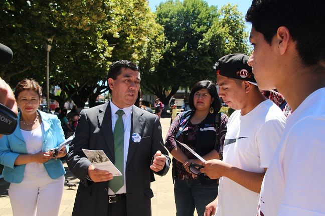 Alcalde Radonich y directora regional del INE informaron a la comunidad cañetina respecto del Censo 2017