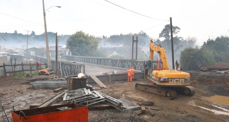 En un par de días estará operativo en nuevo puente sobre el río Tucapel
