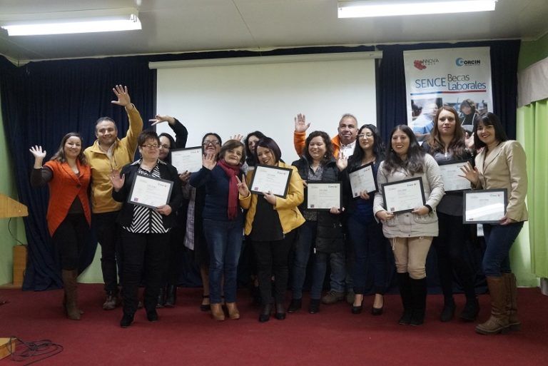 PRODUCTORAS ALAMEÑAS DE COSMÉTICOS NATURALES RECIBIERON LA CERTIFICACIÓN DEL SENCE