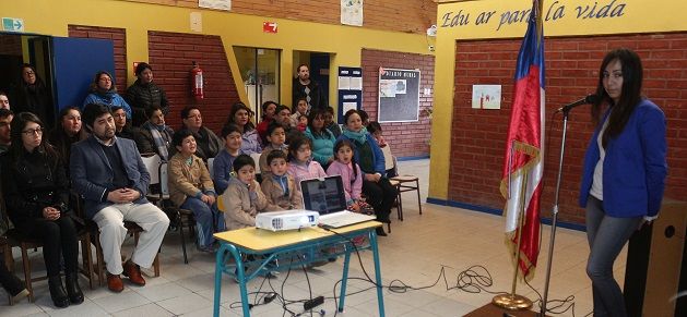 COMUNIDAD RURAL DE TRES SAUCES LANZA EDUCATIVO PROYECTO MEDIO AMBIENTAL