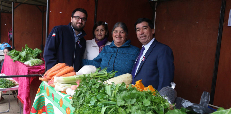 VERDURAS FRESCAS Y DE GRAN CALIDAD EN LA VI MUESTRA DE PRODUCTOS CAMPESINOS DE CAÑETE
