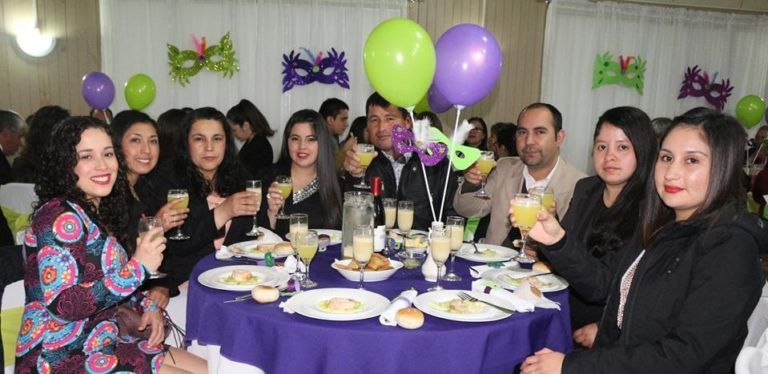 ASISTENTES DE LA EDUCACIÓN DE CAÑETE FESTEJARON SU DÍA CON CENA BAILABLE