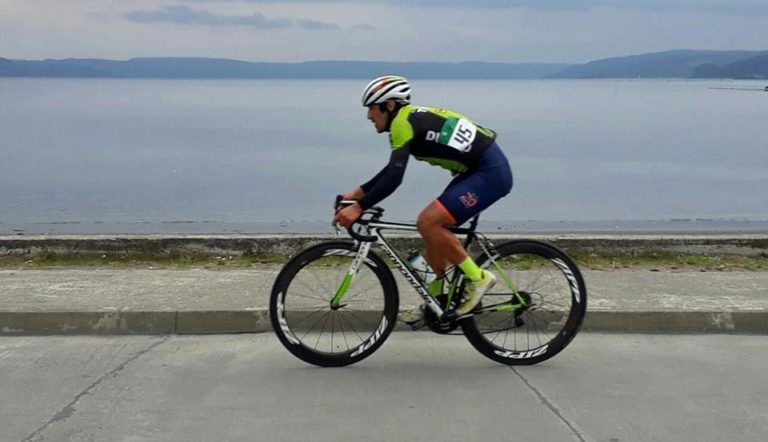 LA VUELTA CICLISTA A CHILE VUELVE CON UN CAÑETINO ENTRE LOS COMPETIDORES