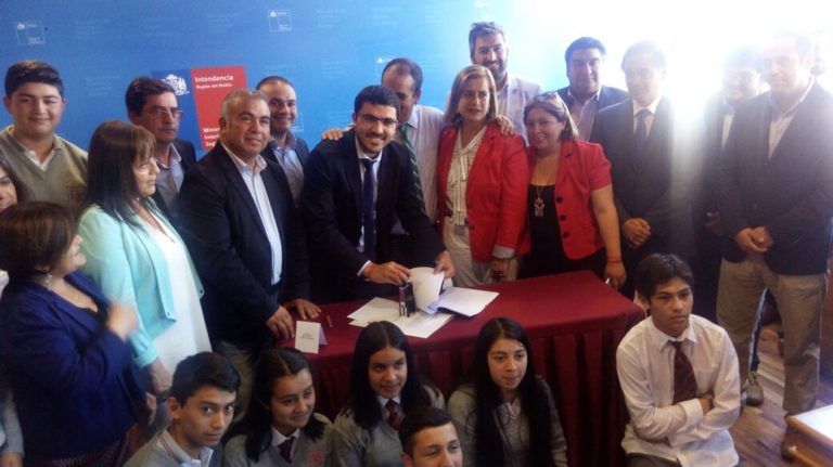 LOS ÁLAMOS RECIBE MILLONARIA INVERSIÓN PARA AMPLIAR EL LICEO CAUPOLICÁN