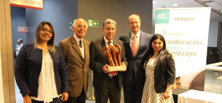 ESCUELA GALVARINO DE HUENTEOLEN OBTIENE IMPORTANTE PREMIO DE LA FUNDACION ARAUCO