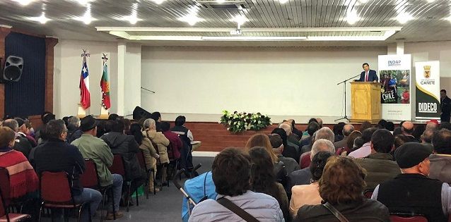 CAMPESINOS DE CAÑETE RECIBEN RECURSOS PARA FORTALECER SUS PROYECTOS AGRÍCOLAS