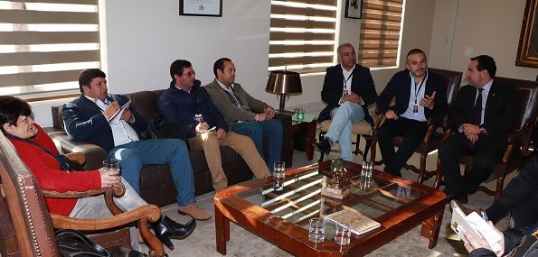 AUTORIDADES ALAMEÑAS SOLICITAN A LAS FFAA APOYO PARA FAMILIAS QUE DESEAN VISITAR A CONSCRIPTOS