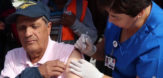 ALCALDE DE LOS ÁLAMOS LLAMA A NIÑOS, EMBARAZADAS Y ADULTOS MAYORES A VACUNARSE CONTRA LA INFLUENZA