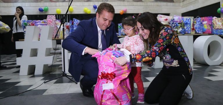 Intendencia celebra al niño migrante