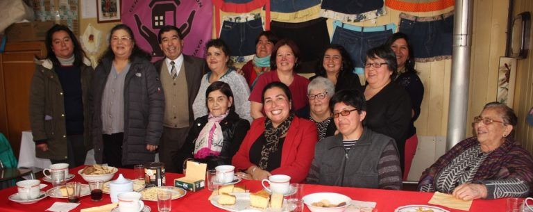 MUJERES CAÑETINAS FINALIZARON CURSO CON HERMOSA MUESTRA Y COMPARTIR