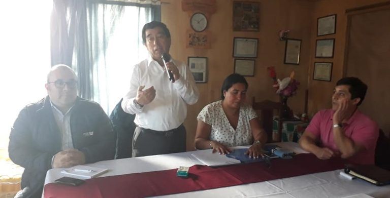 ALCALDE COMPROMETIÓ ESFUERZOS PARA DAR SOLUCIÓN ELÉCTRICA A FAMILIAS DE LOMAS DE HUECHICURA