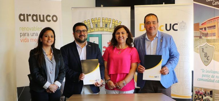 DUOC UC FIRMA CONVENIO DE ARTICULACION CON LICEO POLITÉCNICO DE CARAMPANGUE