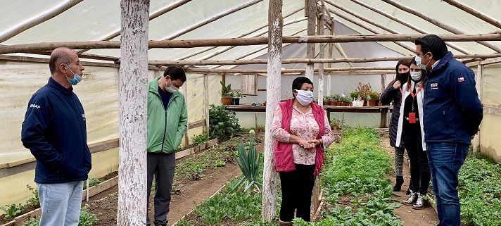 INDAP ENTREGA 18 MILLONES VÍA PAGO CASH A AGRICULTORES DE HUALQUI AFECTADOS POR INCENDIOS FORESTALES