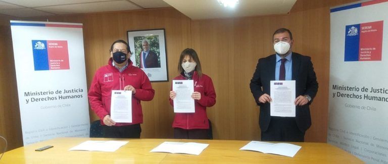 MUJERES VÍCTIMAS EN DDHH PODRÁN ACCEDER A ASESORÍA JURÍDICA GRATUITA GRACIAS A CONVENIO ENTRE MINISTERIOS DE MUJER Y JUSTICIA