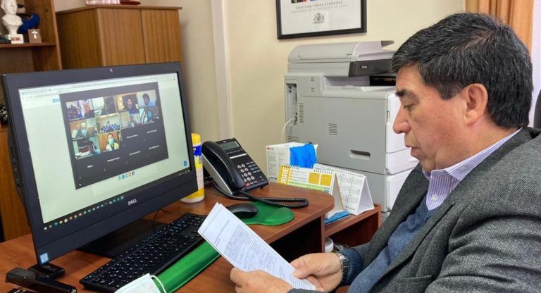 ALCALDE RADONICH SE REÚNE CON SUBSECRETARIO DE VIVIENDA Y EXPONE PRINCIPALES PROYECTOS HABITACIONALES QUE REQUIEREN APOYO ESTATAL EN LA COMUNA