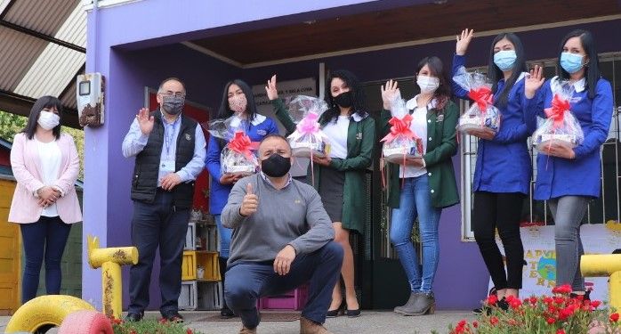 LOS ÁLAMOS CELEBRA LA SEMANA DEL PÁRVULO CON ESTÍMULOS PARA LAS TÍAS Y MATERIAL DIDÁCTICO PARA LOS MENORES