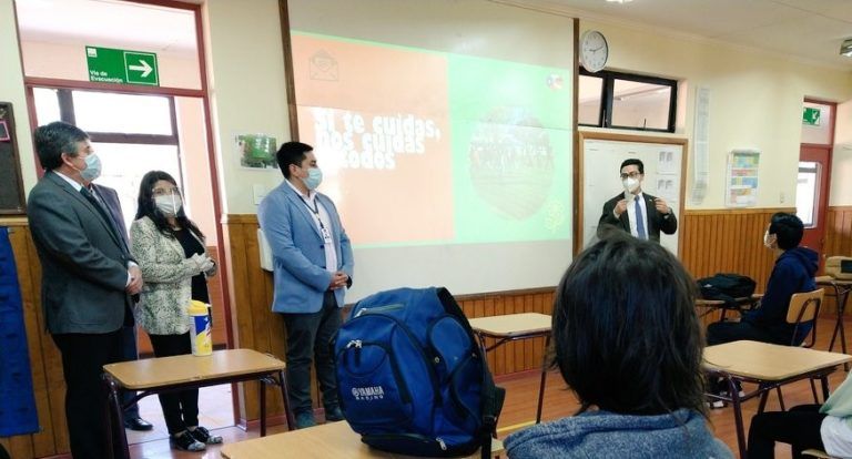 MINEDUC RECIBE MÁS DE 1.500 SOLICITUDES DE APERTURA