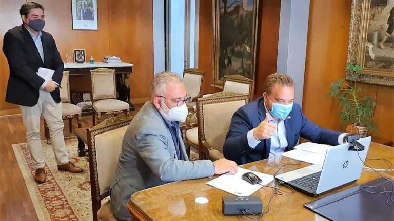 INTENDENTE SERGIO GIACAMAN SE REUNIÓ CON GANADORES DEL PROGRAMA FORTALECIMIENTO GREMIAL Y COOPERATIVO 2020