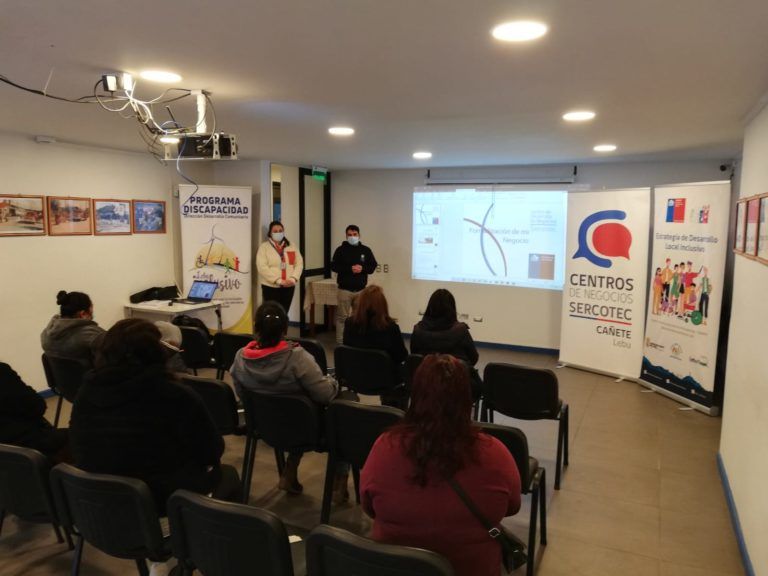 EMPRENDEDORES BENEFICIARIOS DEL ÁREA LABORAL DE EDLI RECIBEN CAPCITACION DE SERCOTEC