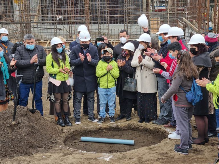UN 15% DE AVANCE PRESENTAN LAS OBRAS DE LA NUEVA ESCUELA ESCUADRÓN DE CORONEL