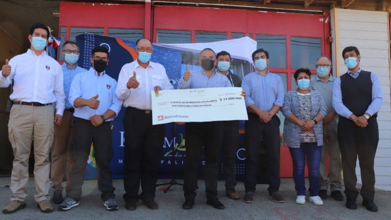 MUNICIPIO DE LOS ÁLAMOS ENTREGÓ MILLONARIA SUBVENCIÓN A BOMBEROS