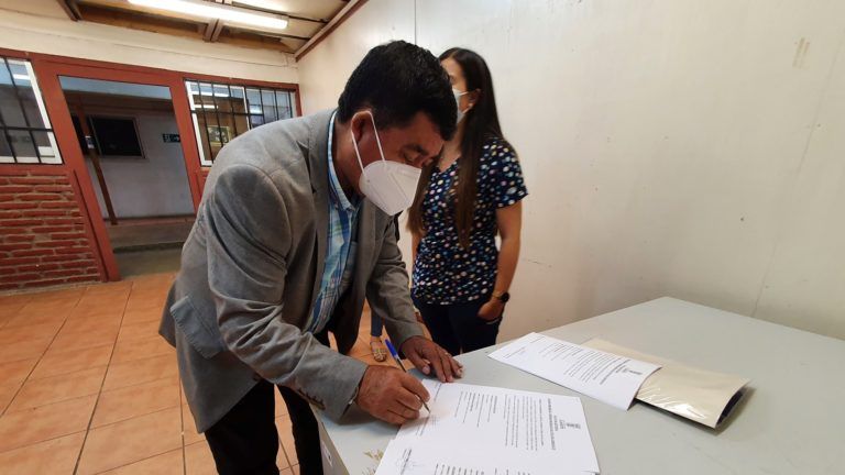 MUNICIPIO DE CAÑETE FACILITA INSTALACIONES DE LA OTEC COMO CENTRO DE VACUNACIÓN