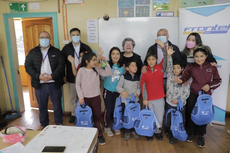 Programa Escuela con Energía de Frontel benefició a 11 escuelas de Contulmo
