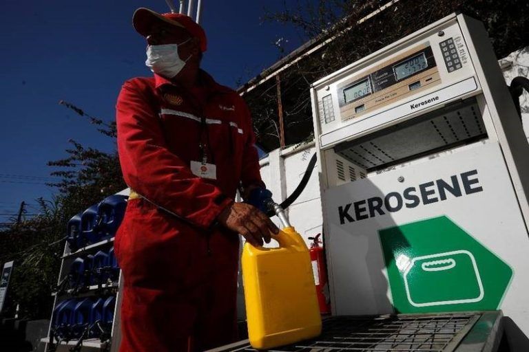 Se aprueba proyecto de ley que permitirá bajar el precio de la parafina
