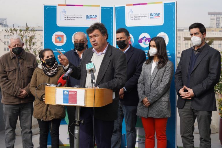 Gobierno anuncia plan de condonación de intereses y renegociación de deuda para la Agricultura Familiar