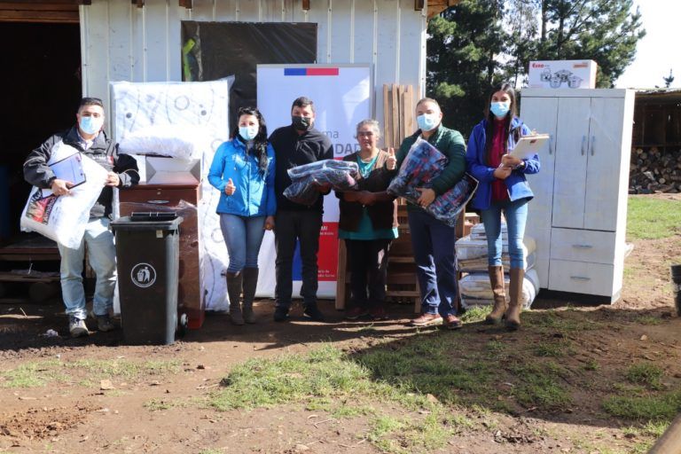FAMILIAS ALAMEÑAS RECIBIERON EQUIPAMIENTO DOMÉSTICO