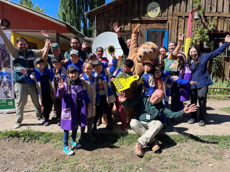 Niños/as de Guallaly participaron en entretenidas charlas sobre fauna silvestre y trazabilidad animal
