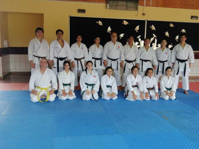 KARATECAS ALAMEÑOS CIMIENTAN SU CAMINO EN LAS ARTES MARCIALES